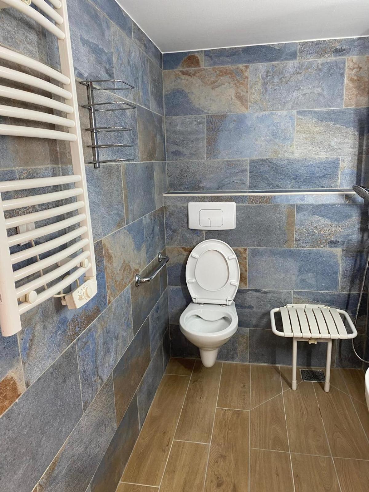 Hotel Kyriad Eco - Bessoncourt 2*